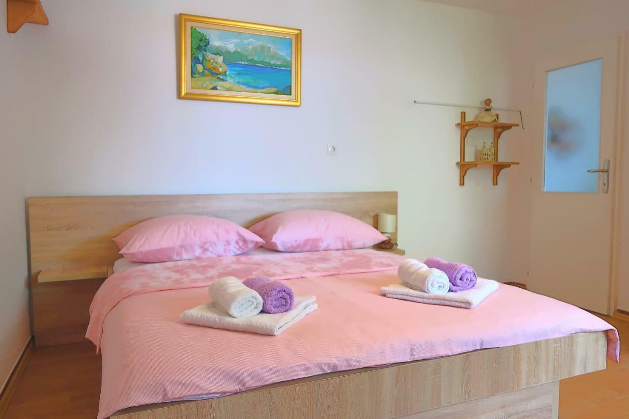 Studio Apartman Mia Stobreč Екстериор снимка